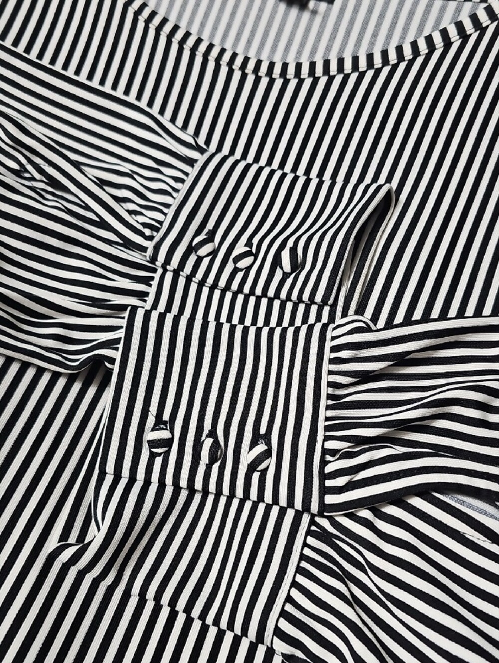Ann Taylor Factory Black and White Striped Blouse